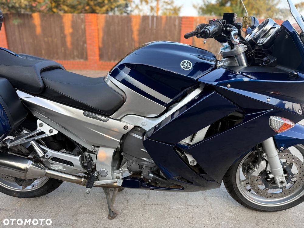 Yamaha FJR - 7