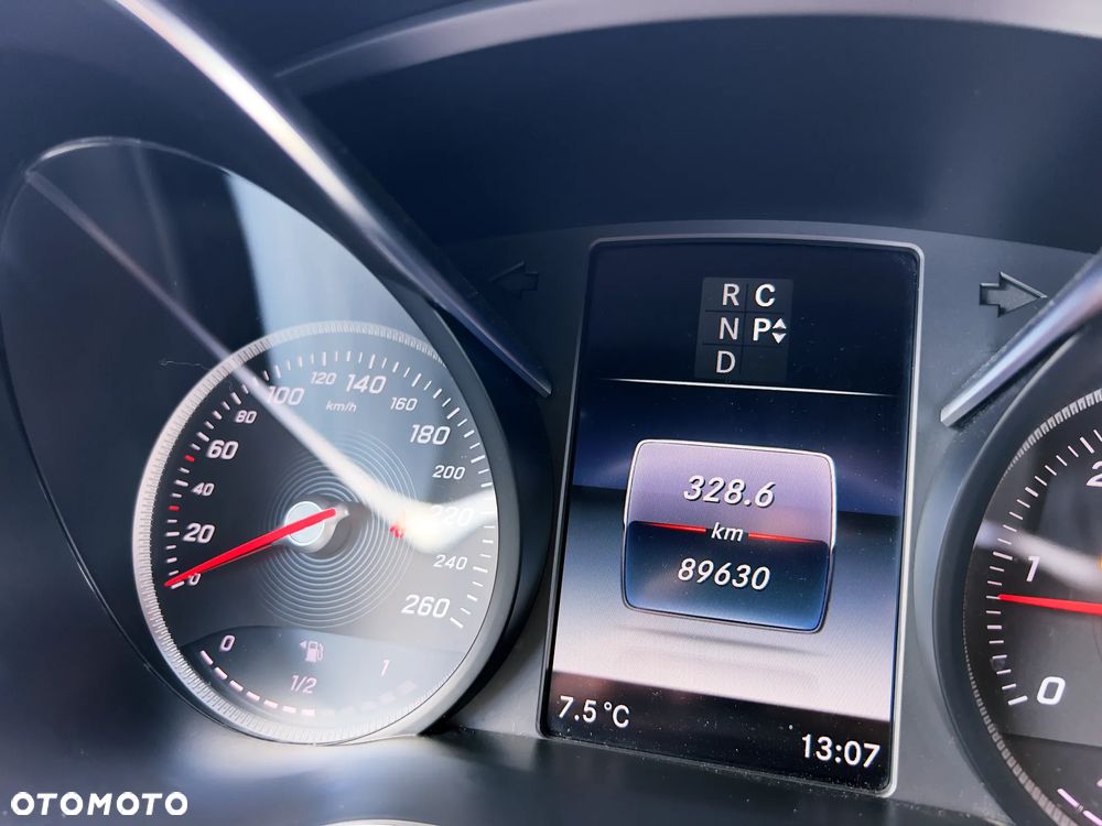 Mercedes-Benz Klasa V 250 (BlueTEC) d Avantgarde 7G-Tronic (d³ugi) - 2