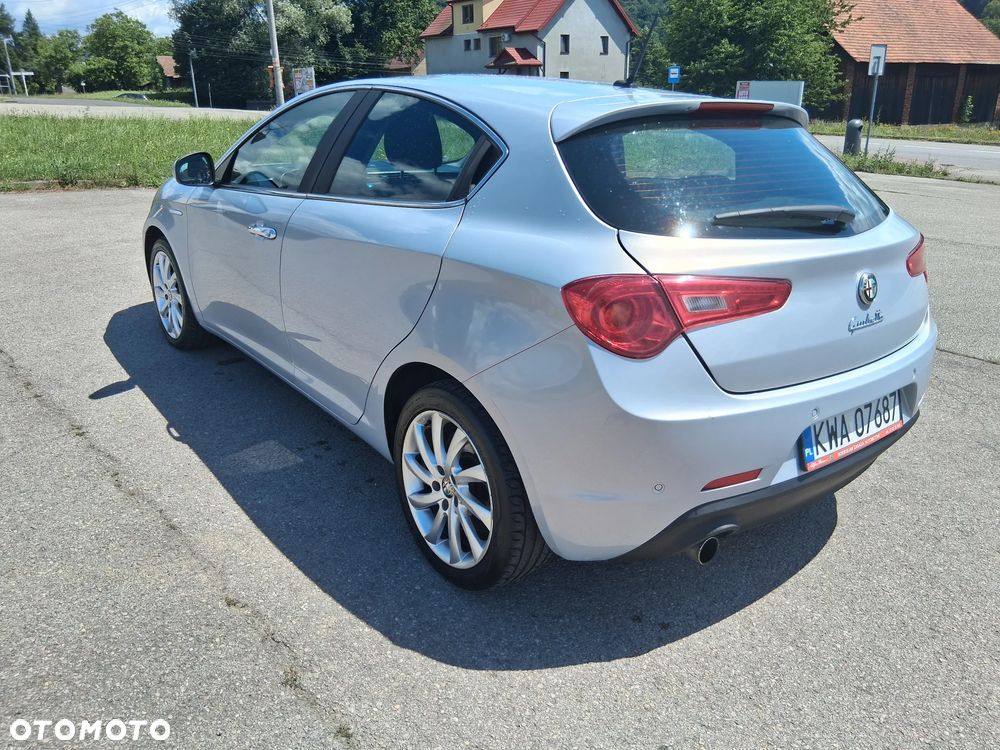 Alfa Romeo Giulietta 1.6 JTDM 16V Business - 4