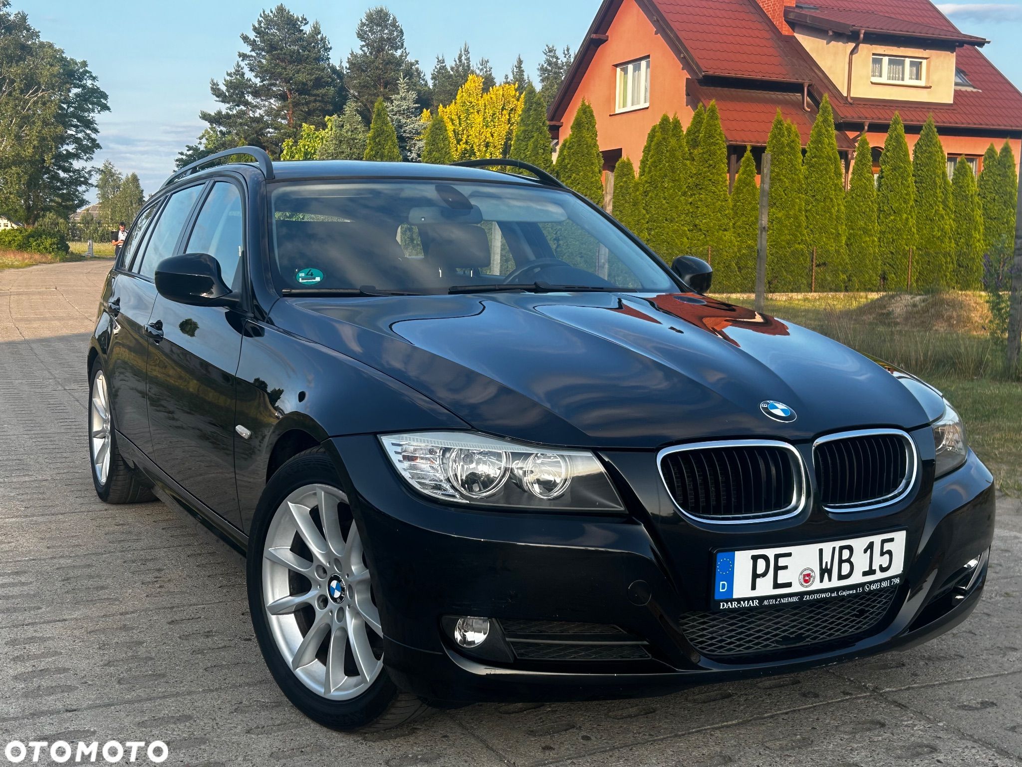 BMW Seria 3 318d Touring Luxury Line - 1