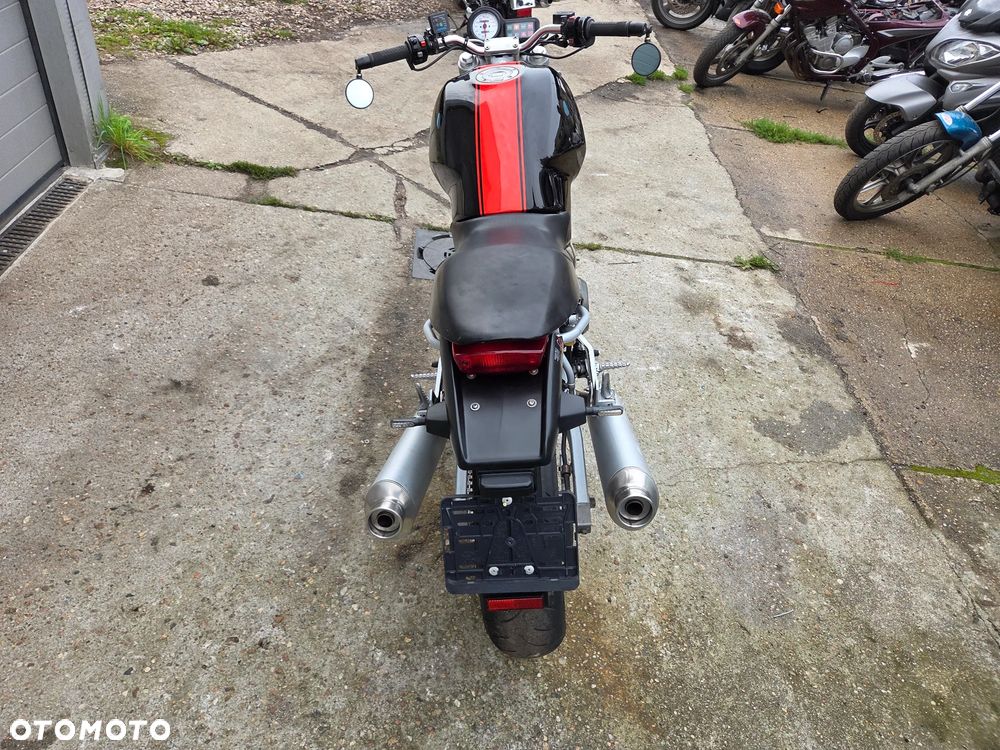 Ducati Monster - 8