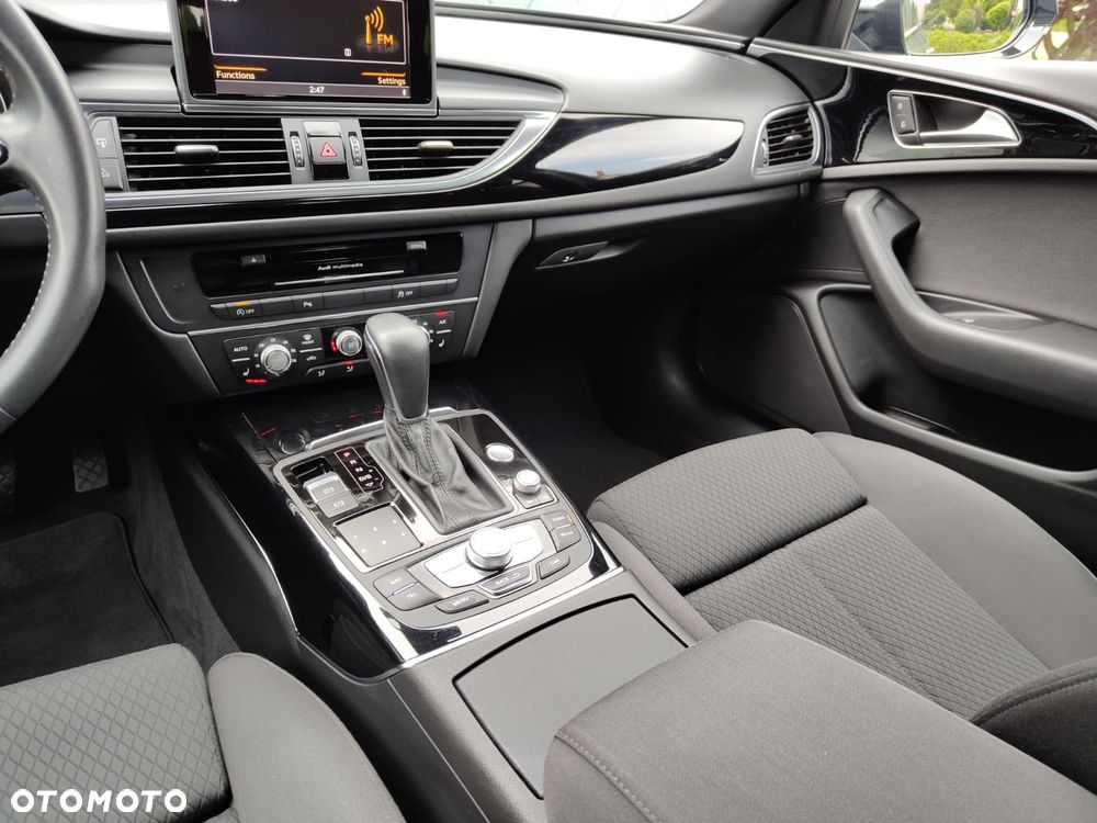 Audi A6 Avant 2.0 TDI Ultra S tronic - 12