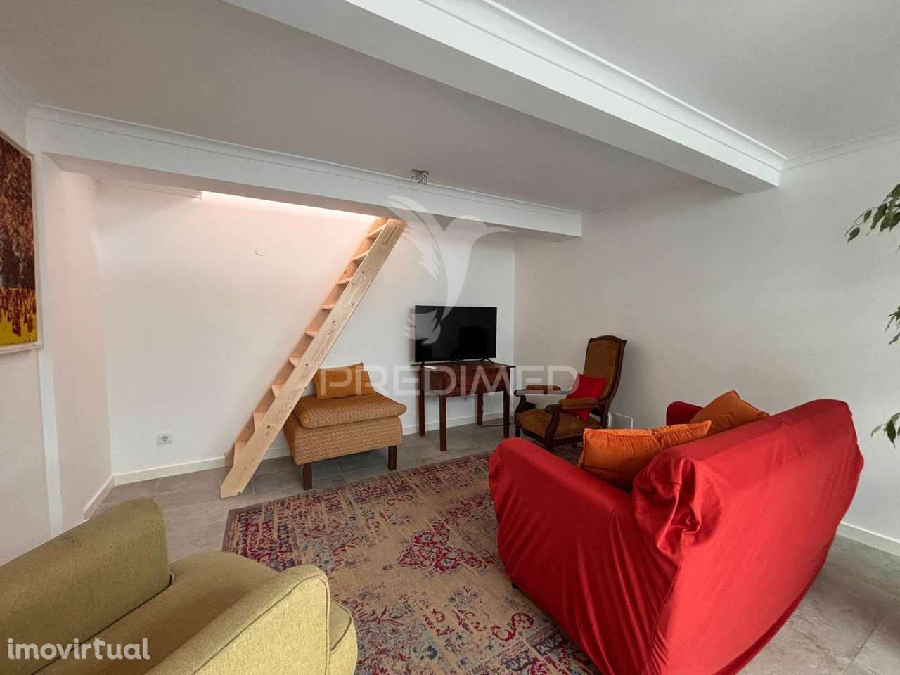 Moradia T2+1 situada em Óbidos para arrendamento - Grande imagem: 2/17