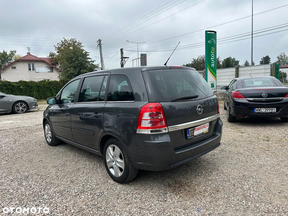 Opel Zafira - 7