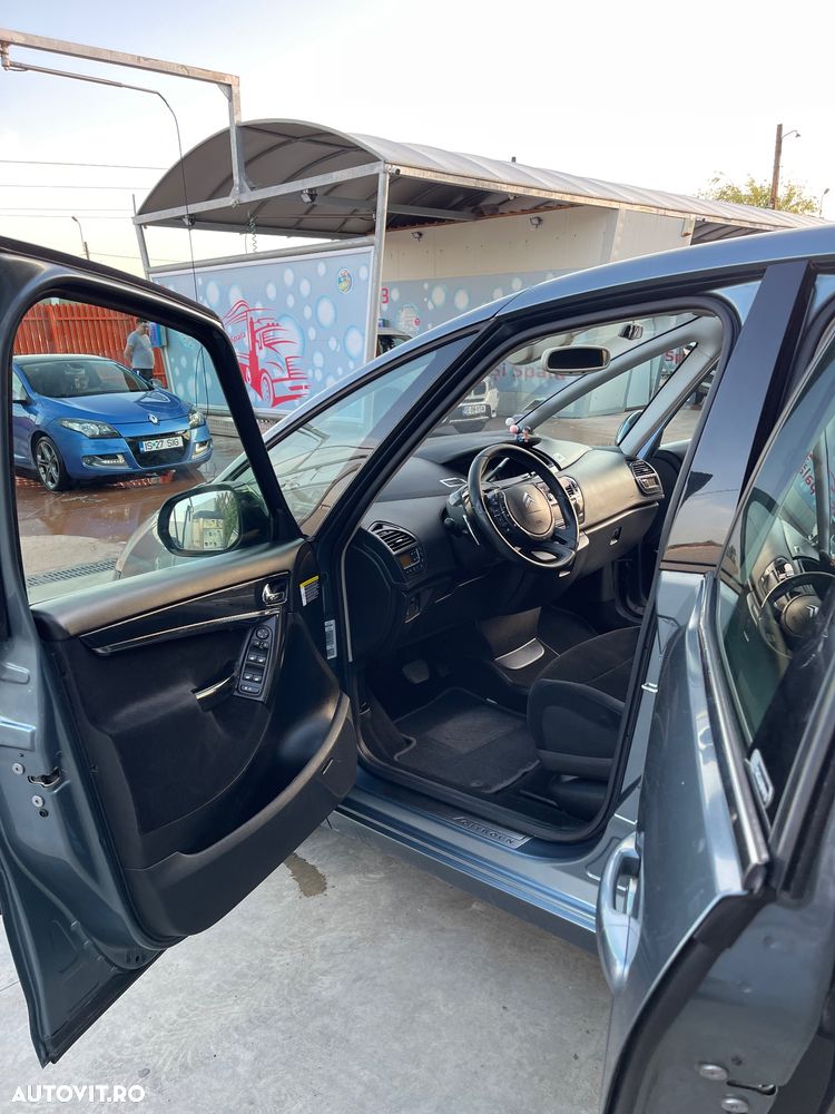 Citroën C4 Picasso 2.0 HDi Aut. Exclusive - 4