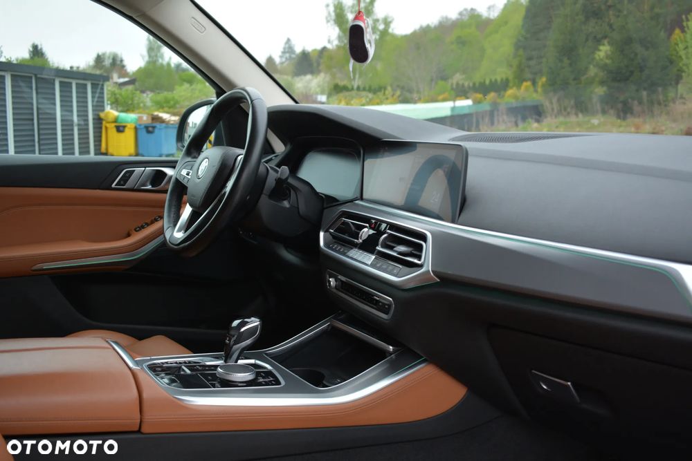 BMW X5 xDrive40i - 25