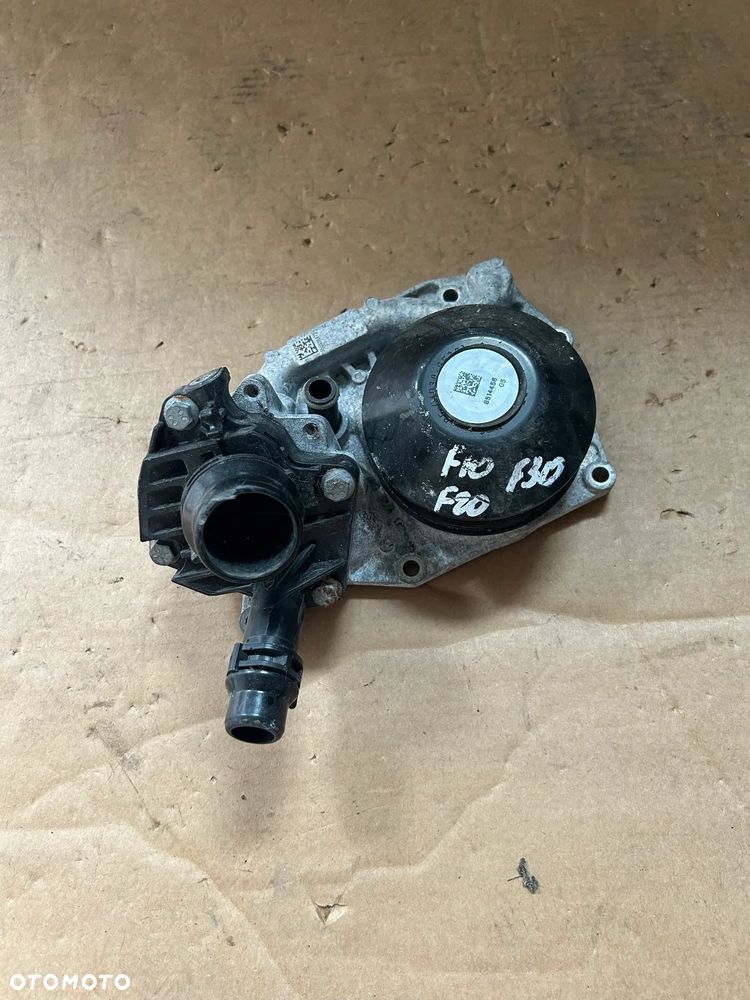 POMPA WODY X5 F15 8514458 - 1