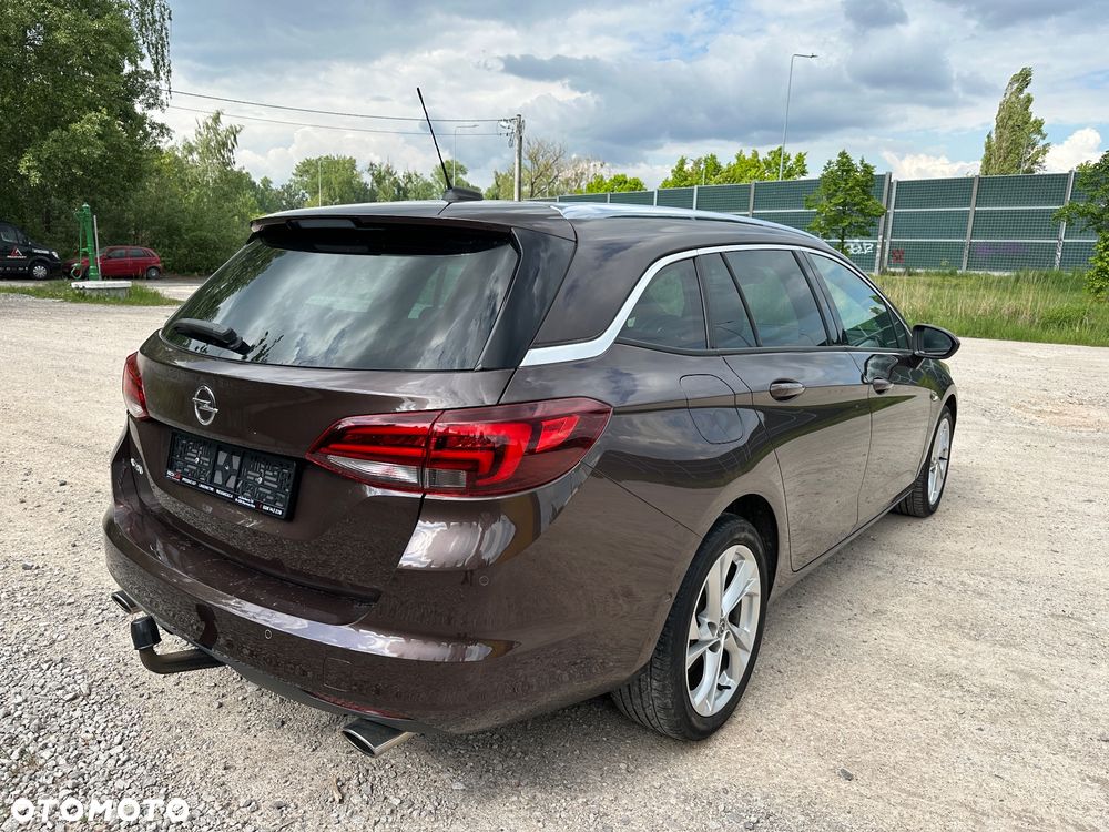Opel Astra 1.6 Turbo Start/Stop Dynamic - 9