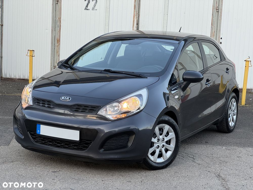 Kia Rio 1.2 Dream Team Edition - 5