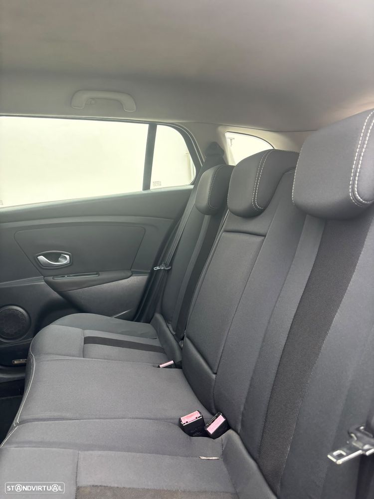 Renault Mégane Sport Tourer 1.5 dCi Confort - 12
