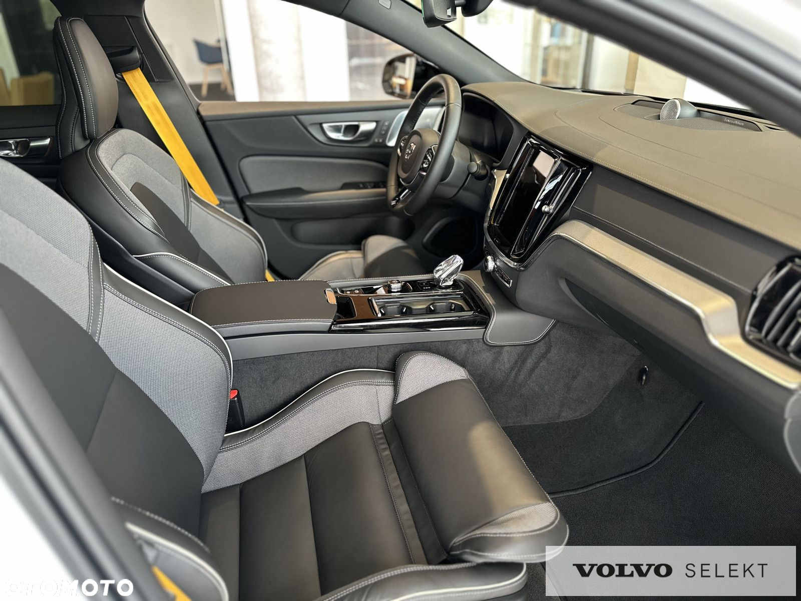 Volvo S60 - 34
