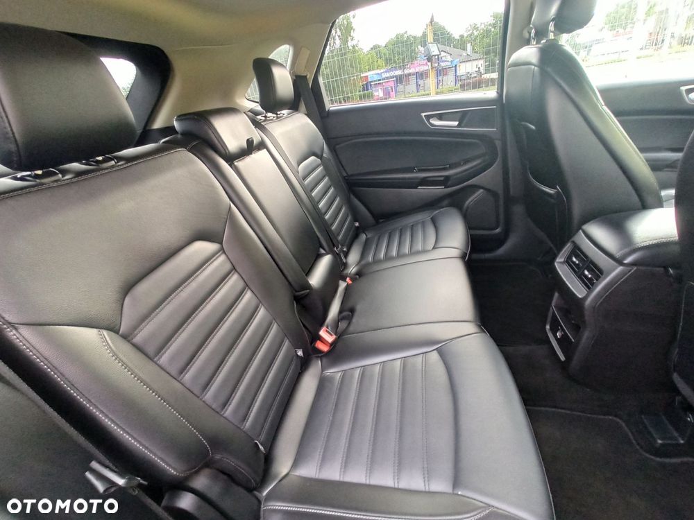Ford Edge - 10