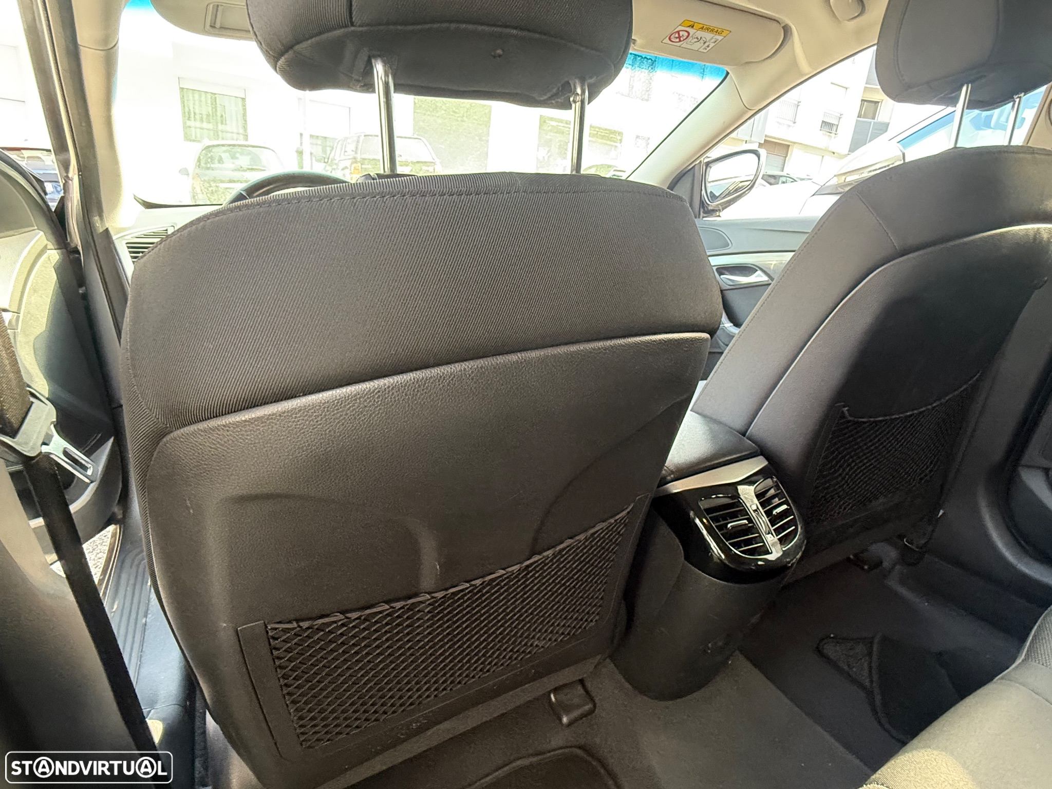 Hyundai i40 SW 1.7 CRDi Blue Comfort - 26