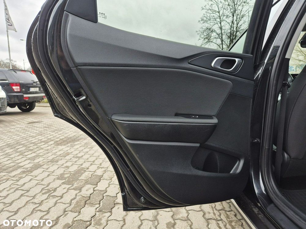 Kia XCeed 1.5 T-GDI M DCT - 16