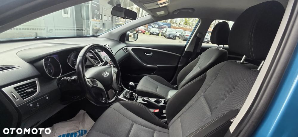 Hyundai i30 1.4 Trend - 32