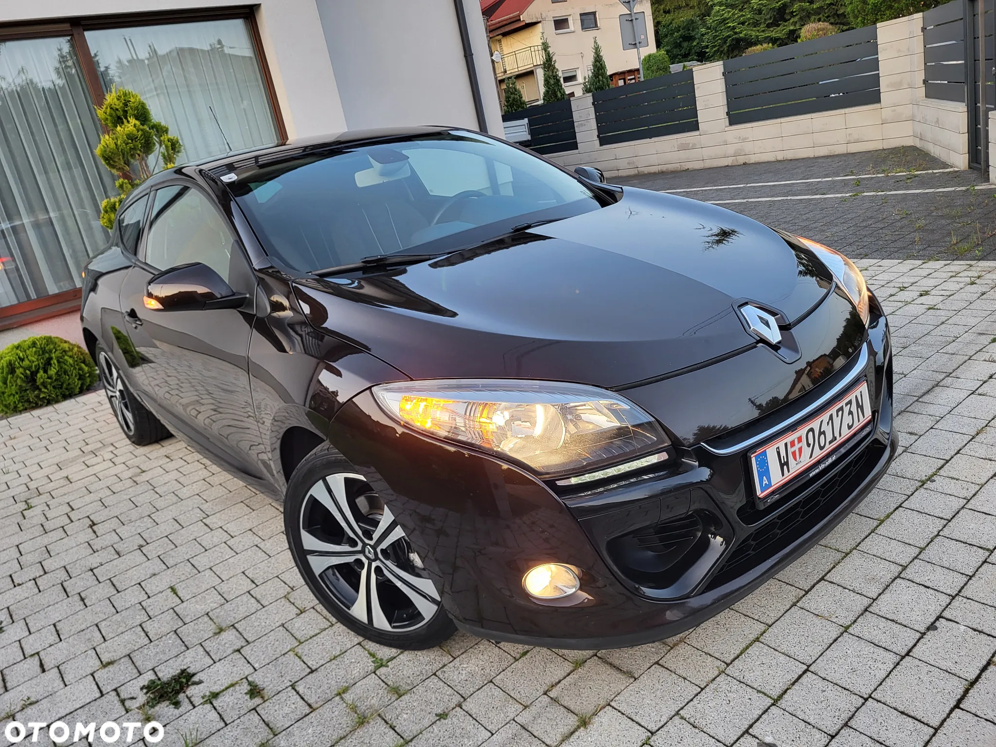 Renault Megane Grandtour ENERGY TCe 115 Start & Stop Bose Edition - 28