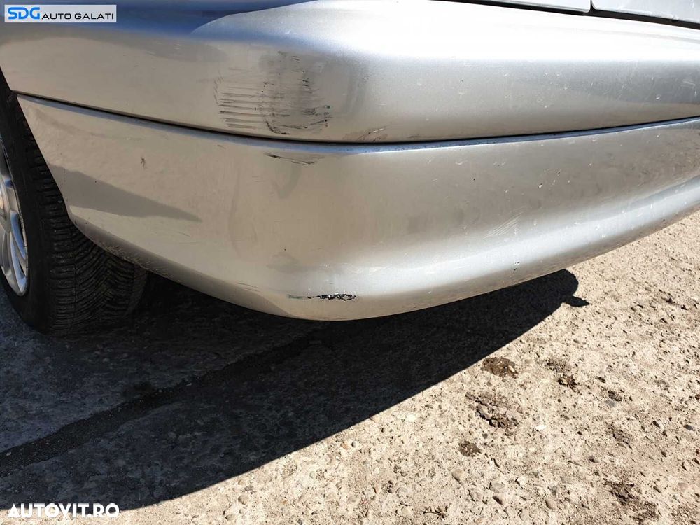 Bara Spoiler Spate Toyota Avensis T22 Berlina Sedan 1997 - 2003 Culoare 199 [LC4269] - 2