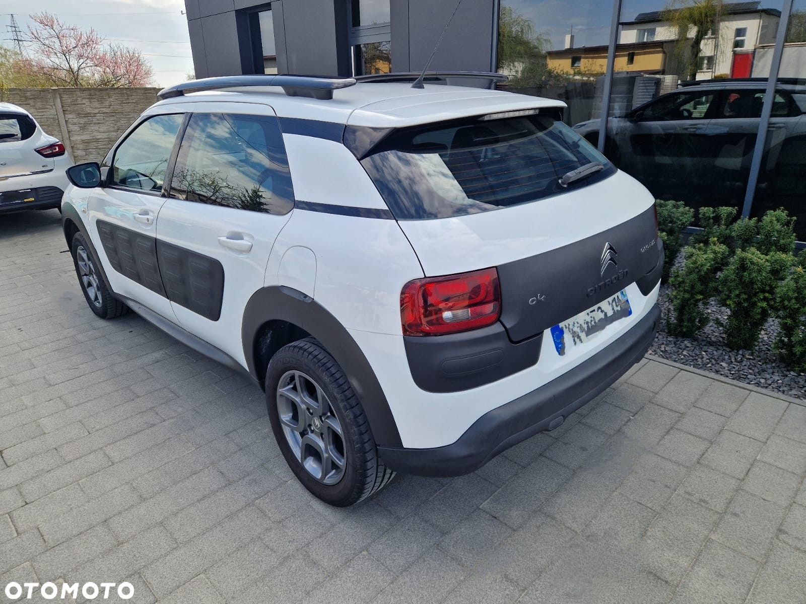 Citroën C4 Cactus - 11