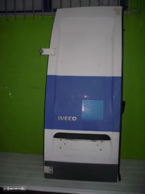 Porta de Trás Esquerda Iveco Daily -  2000 / 2011