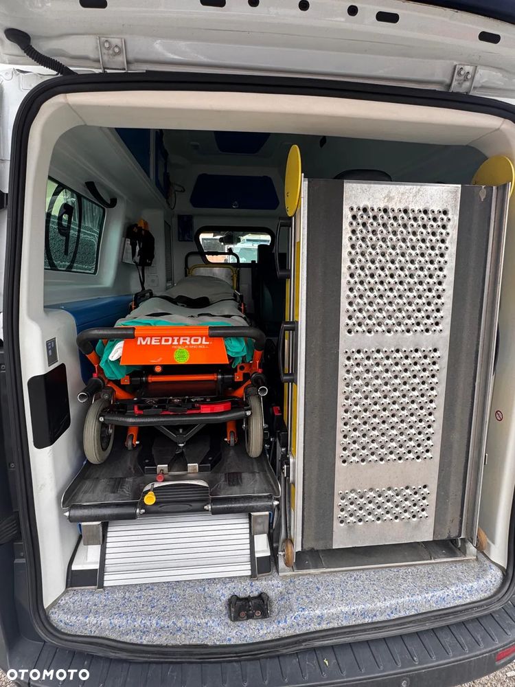 Ford Transit coustom ambulanzmobile Karetka Ambulans - 11
