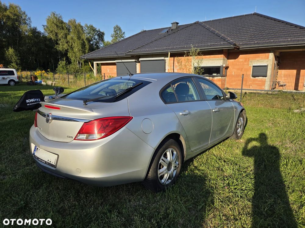 Opel Insignia 2.0 CDTI - 16