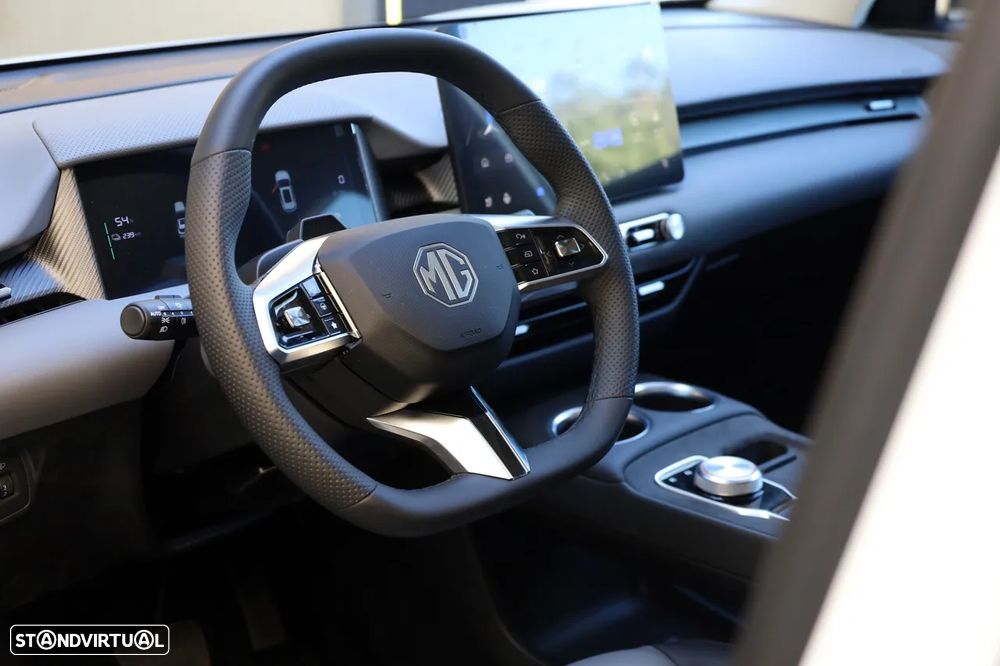 MG MGS5 EV 64 kWh Luxury - 17