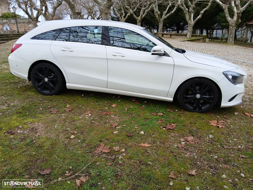 Mercedes-Benz CLA 200 (CDI) d Urban - 4
