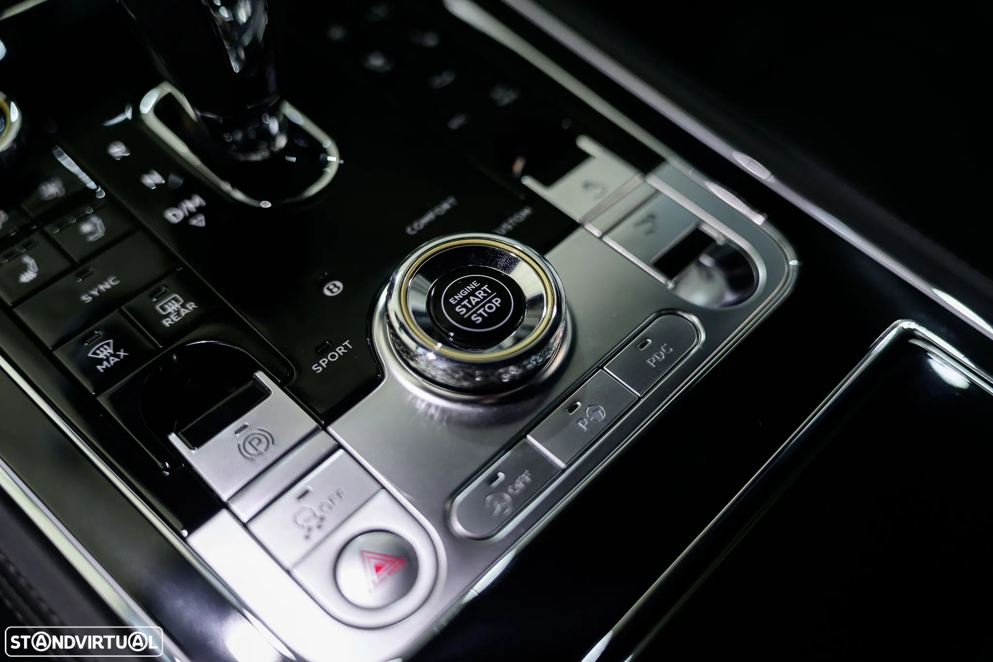 Bentley Continental GT V8 Mulliner - 28