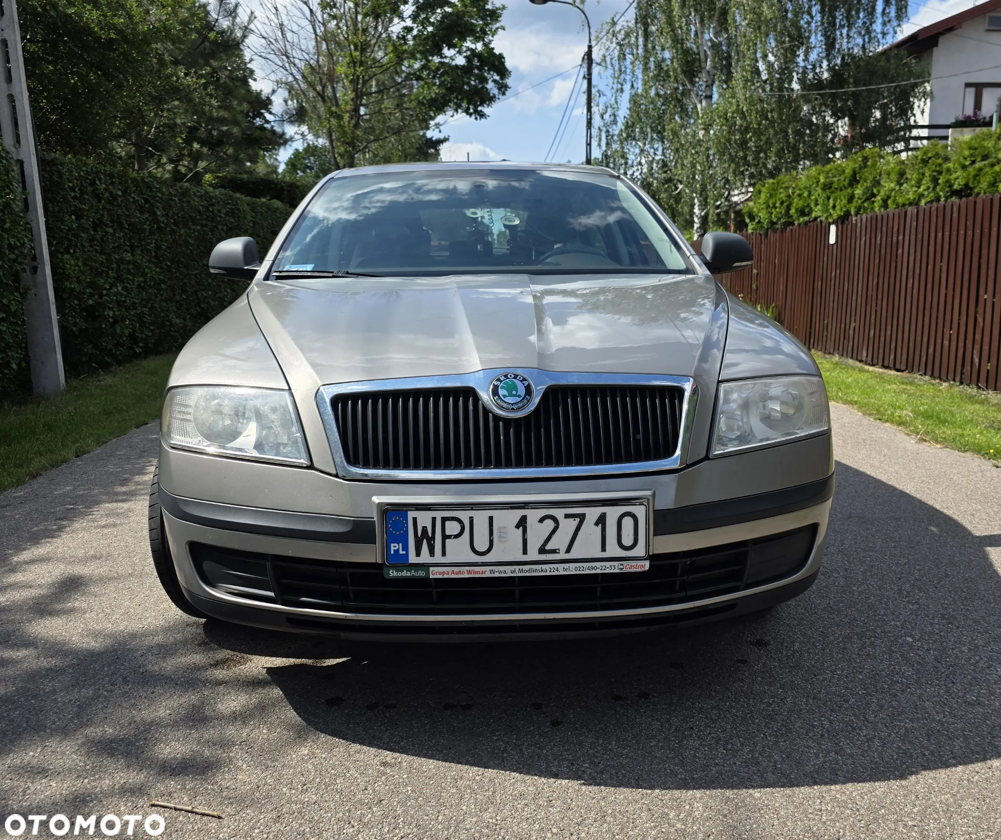 Skoda Octavia 1.6 Tour - 3