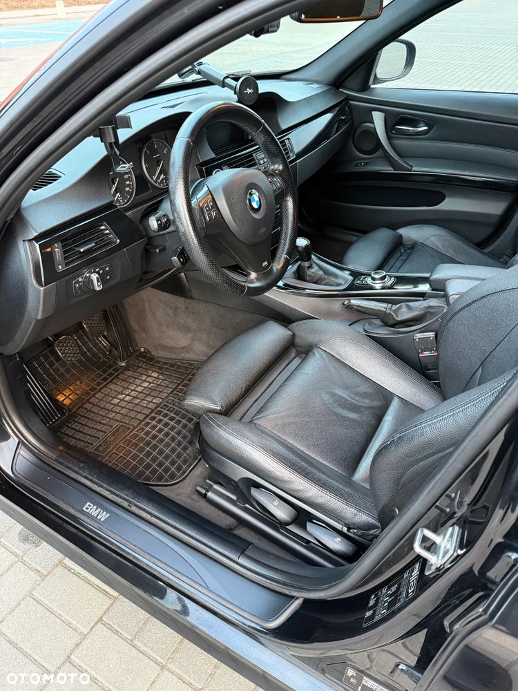 BMW Seria 3 316d - 15