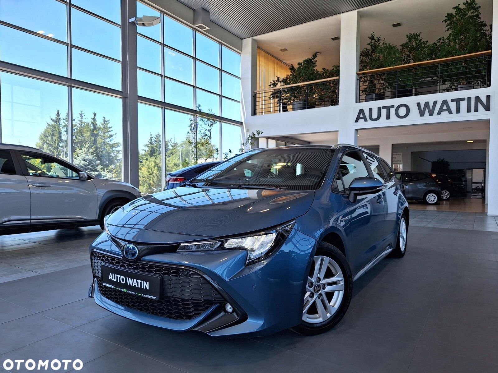 Toyota Corolla 2.0 Hybrid Comfort - 1
