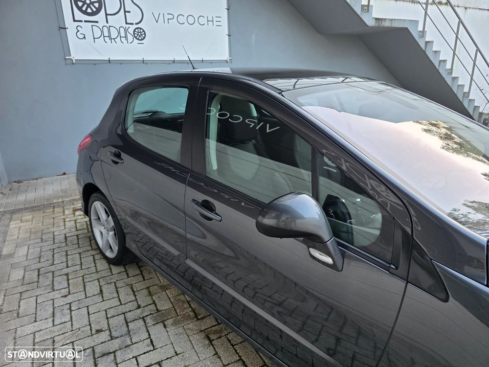 Peugeot 308 1.6 HDi Sport - 25