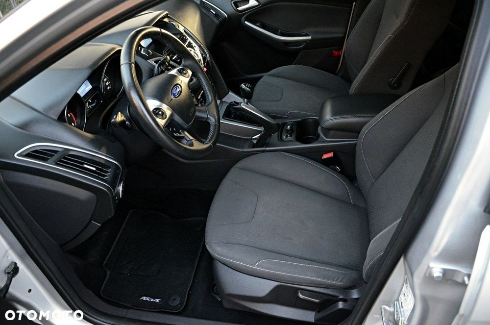 Ford Focus - 12