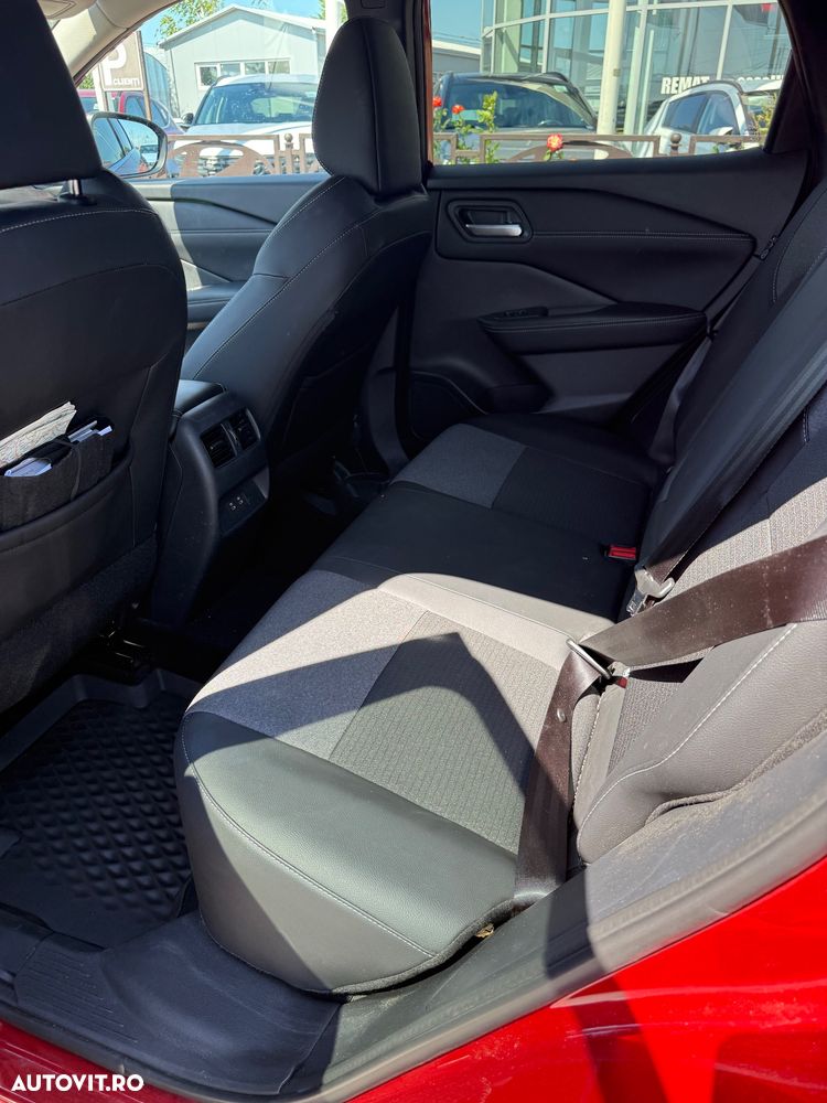 Nissan Qashqai 1.3 l 156CP X-Tronic MHEV Tekna Plus - 12