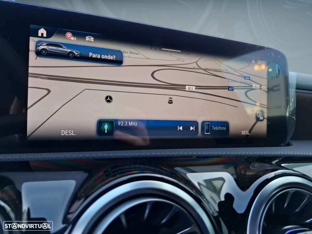 Mercedes-Benz A 250 e - 25