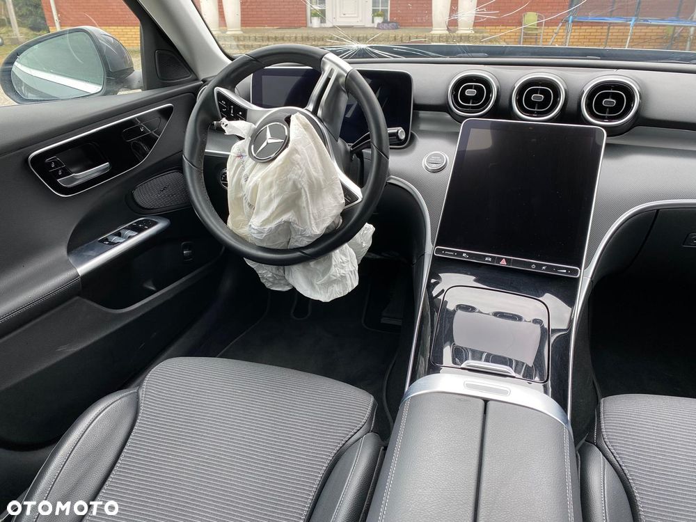 Mercedes-Benz Klasa C ver-180-mhev - 11