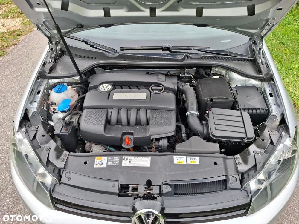 Volkswagen Golf 1.6 Team - 18
