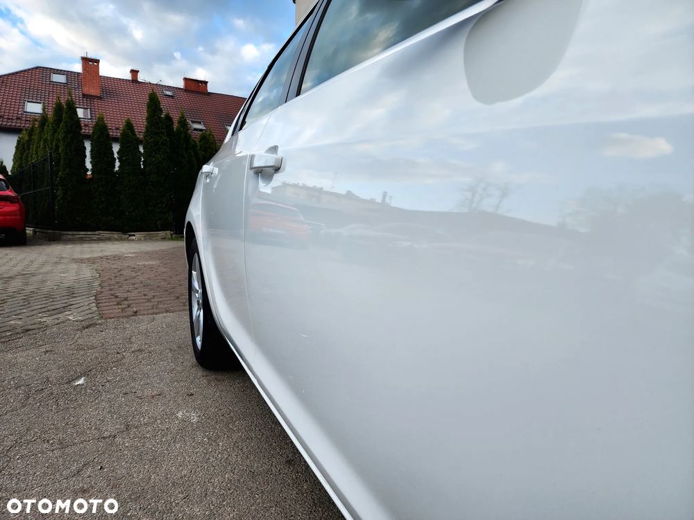 Opel Astra 1.6 Turbo Edition Sport - 9