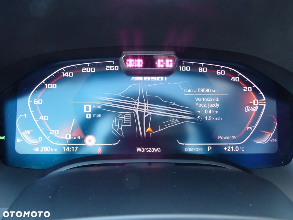 BMW Seria 8 M850i xDrive - 28