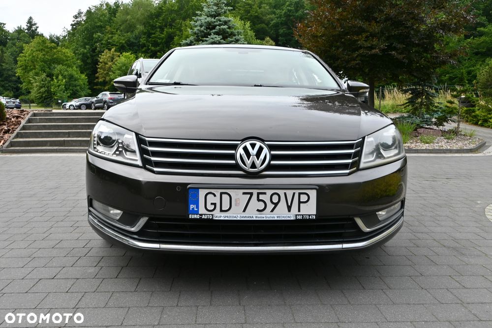 Volkswagen Passat 2.0 TDI Highline - 39