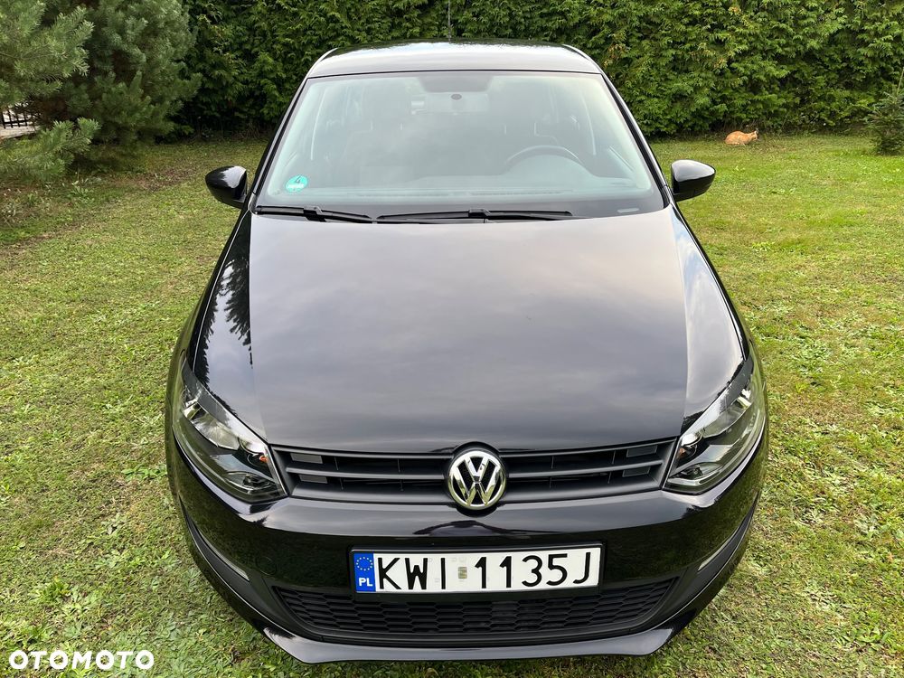 Volkswagen Polo - 2