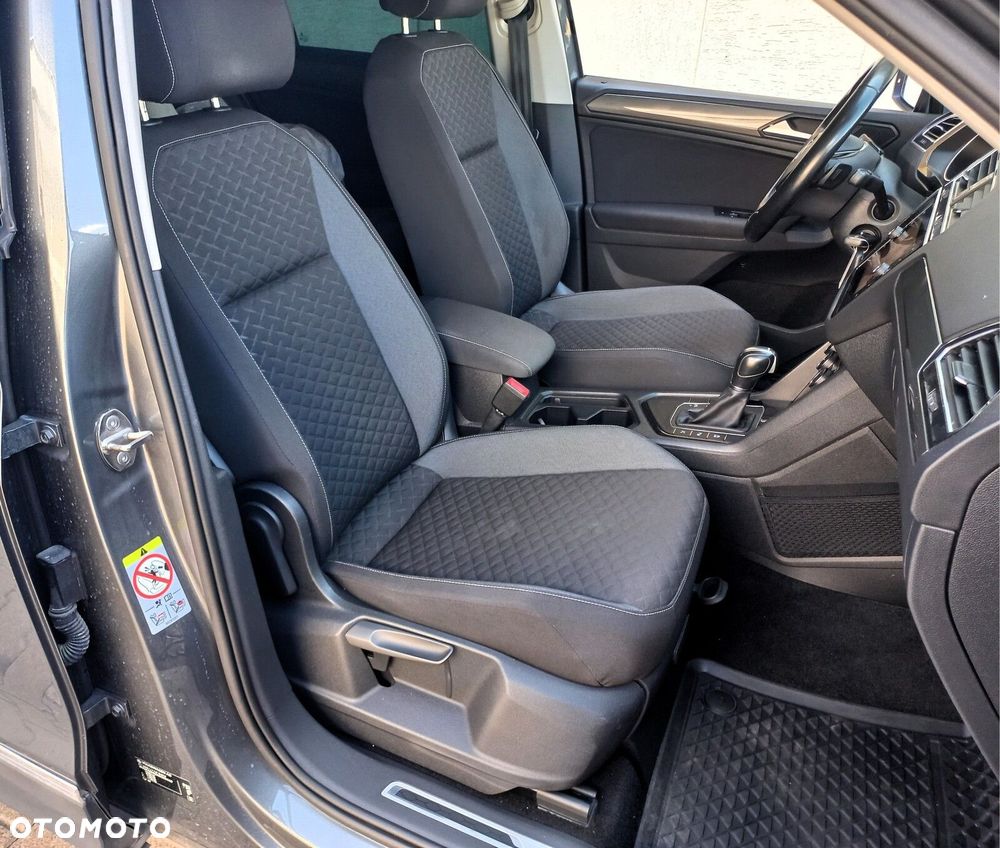 Volkswagen Tiguan - 29