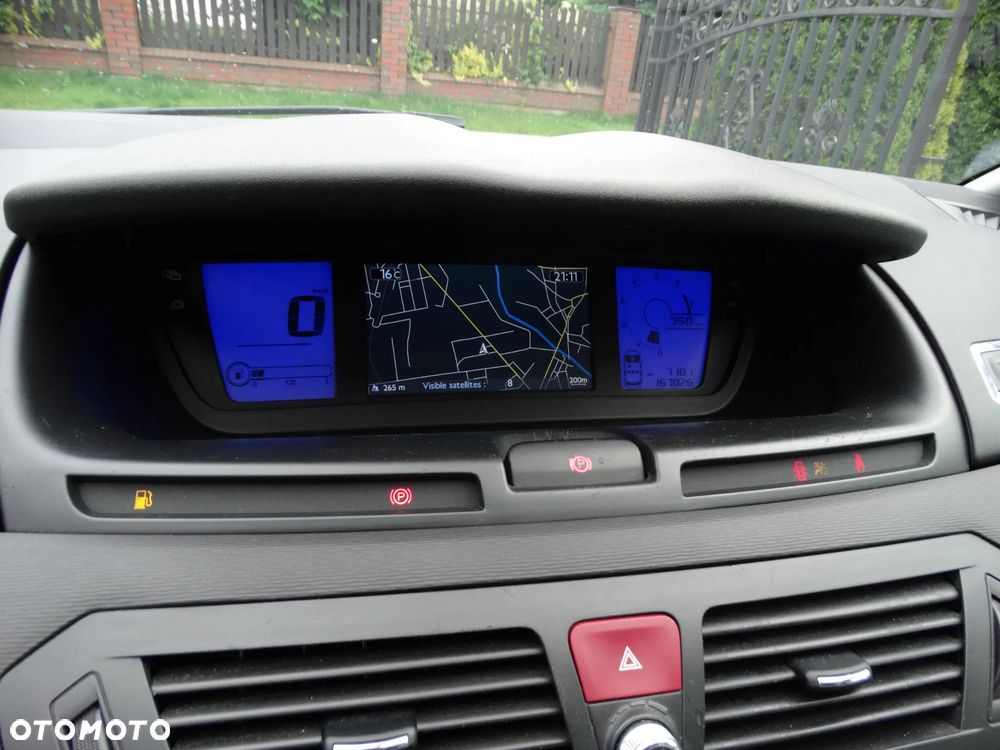 Citroën C4 Grand Picasso - 9