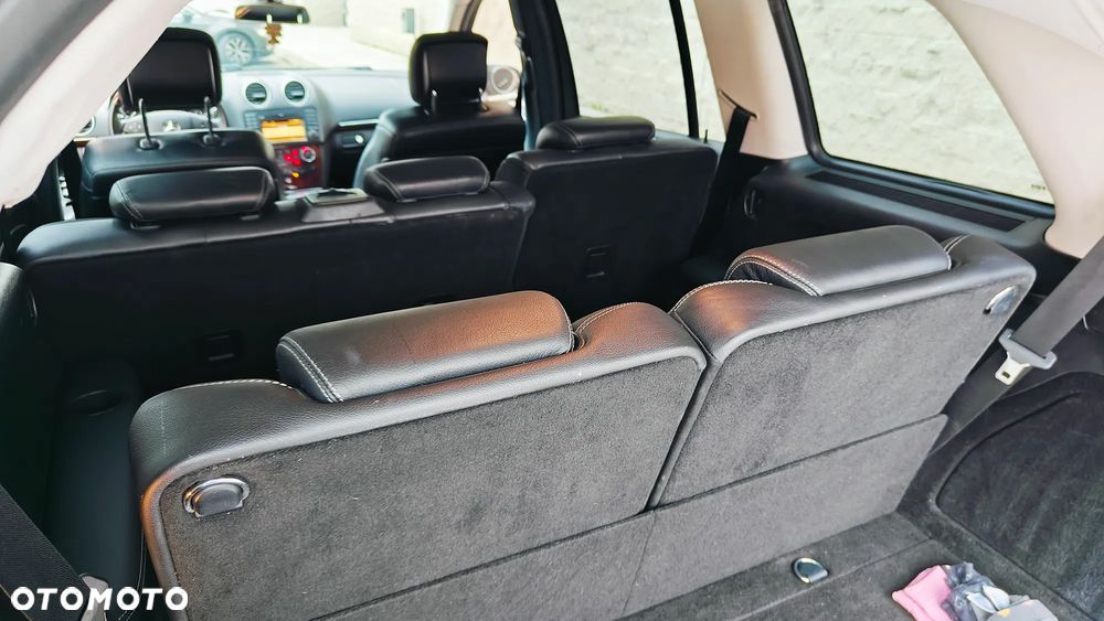 Mercedes-Benz GL 450 - 14