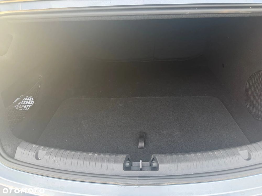 BYD Seal - 10