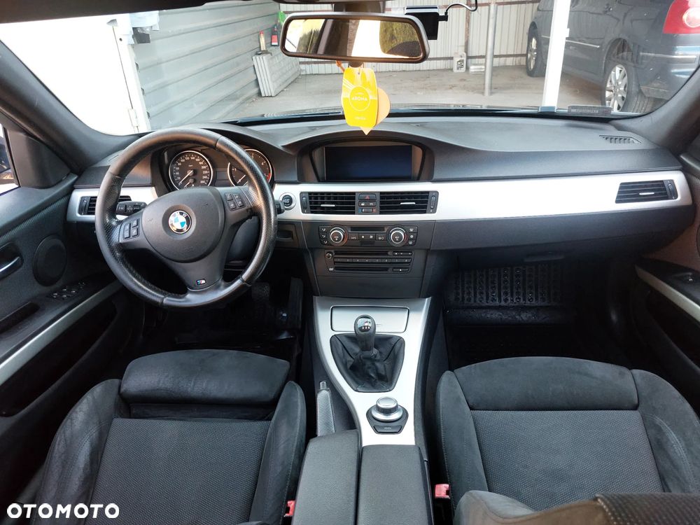 BMW Seria 3 - 17
