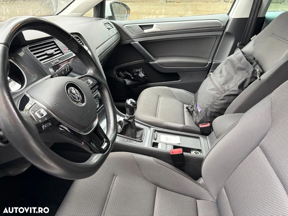 Volkswagen Golf 1.0 TSI Trendline - 10