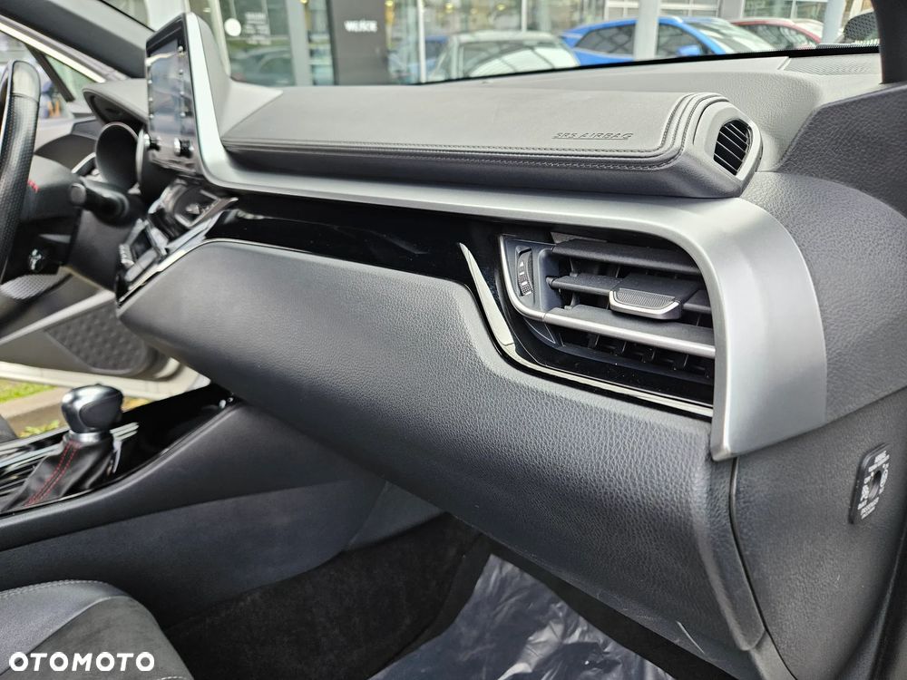 Toyota C-HR 2.0 Hybrid GR Sport - 33
