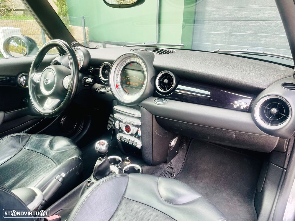 MINI Coupé John Cooper Works - 23