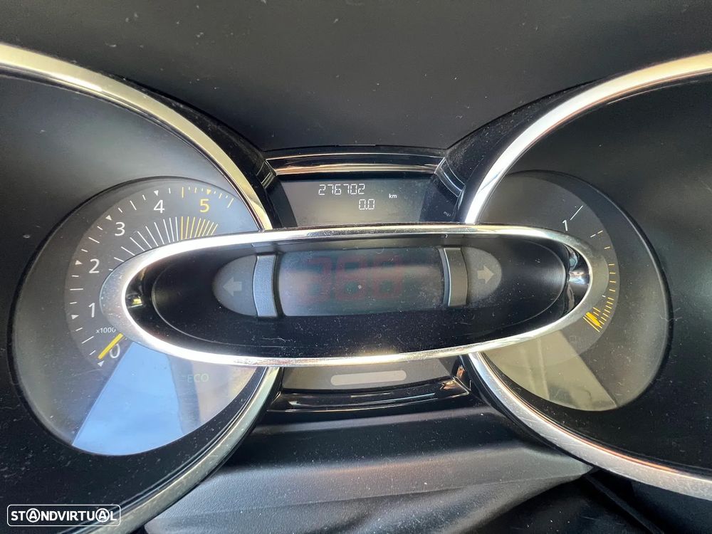Renault Clio 1.5 dCi Luxe - 11